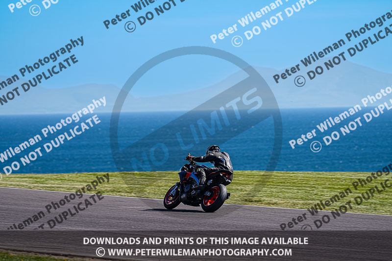 anglesey no limits trackday;anglesey photographs;anglesey trackday photographs;enduro digital images;event digital images;eventdigitalimages;no limits trackdays;peter wileman photography;racing digital images;trac mon;trackday digital images;trackday photos;ty croes
